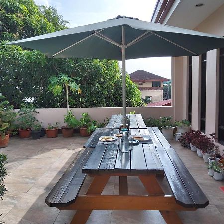 Lourdes Inn Paranaque City Exterior foto