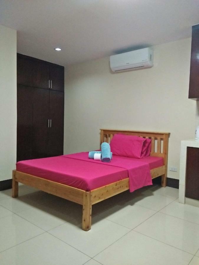 Lourdes Inn Paranaque City Exterior foto